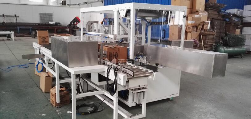 側推裝箱機 側推裝箱機